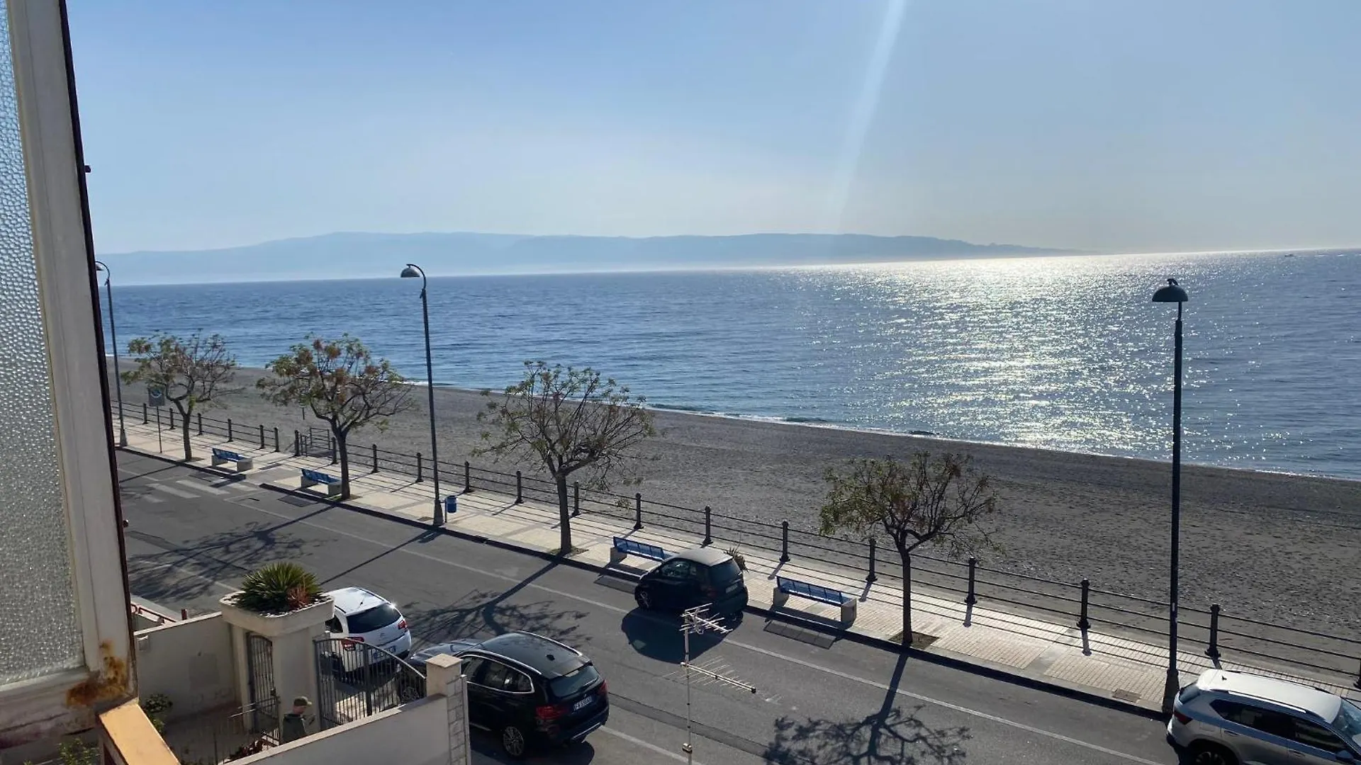 La Finestra Sul Mare contacts